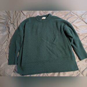 Abercrombie & Fitch Sweater